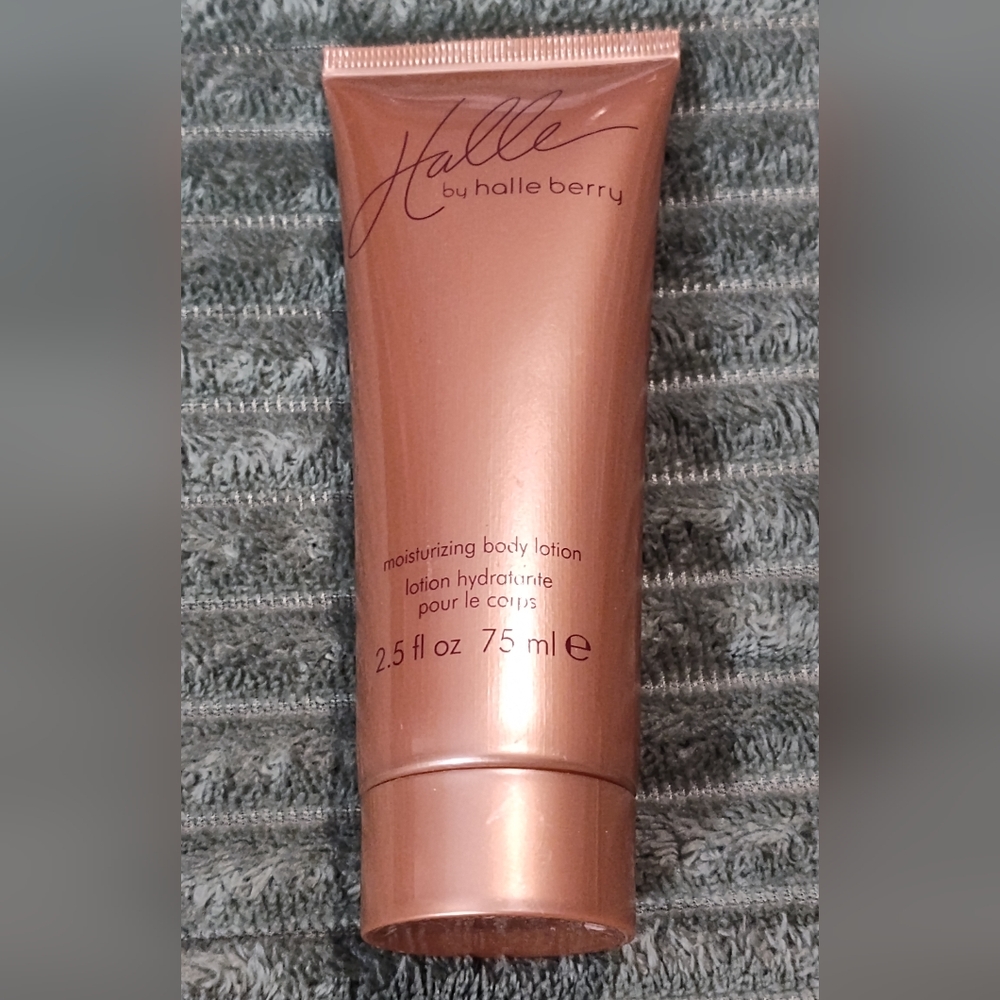 Moisturizing Body Lotion - Tan
